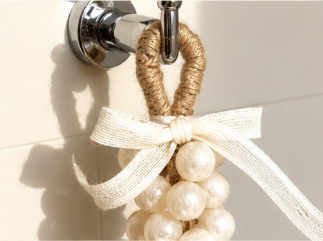 ÈTHER bath & body product